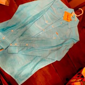 NWT rafter c button up